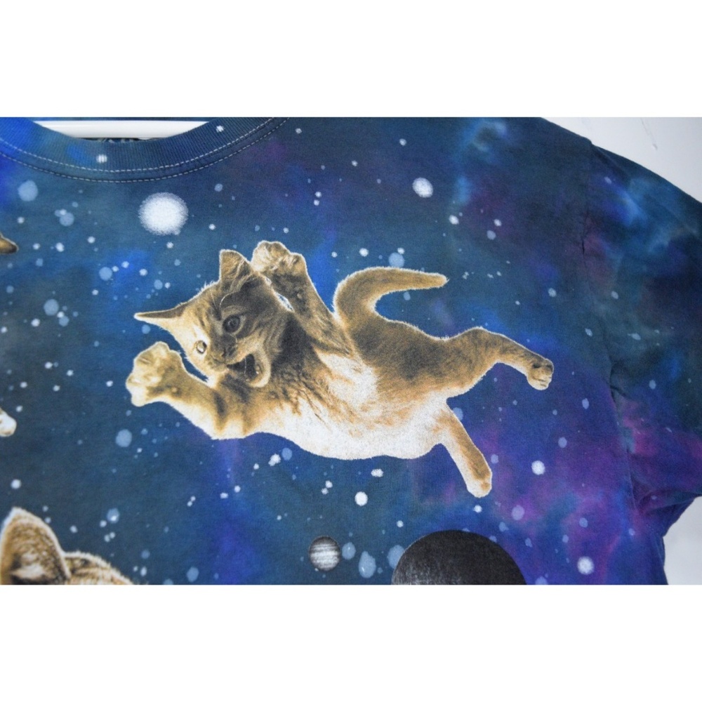 DOM Flying Space Cats Astronaut Kitties T-Shirt - Picture 5 of 8
